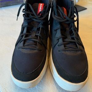 Sorel women’s  Black Sneakers